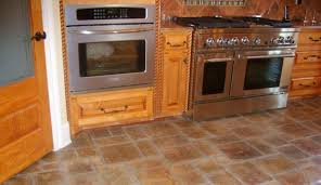 تصویر 1 از سرامیک پرسلان مات طرح سنگ مناسب کف پذیرایی با طراحی لوکس